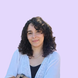 Profile picture with a soft pink background